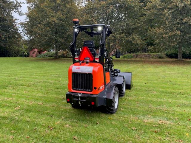 Kubota RT150-2 minilæsser bagfra – JM Maskinudlejning Randers