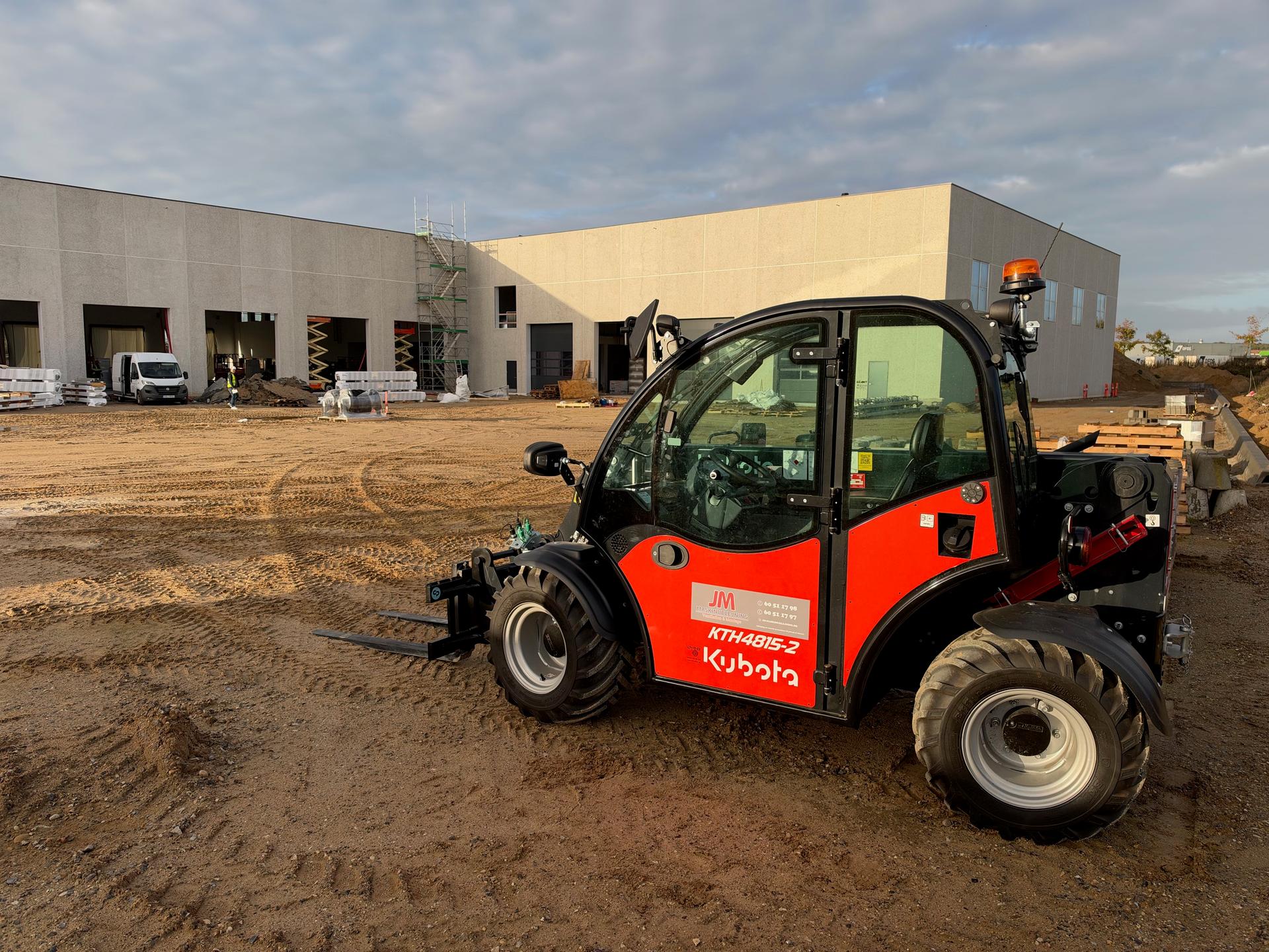 Kubota KTH4815-2 teleskoplæsser på byggeplads i Hobro
